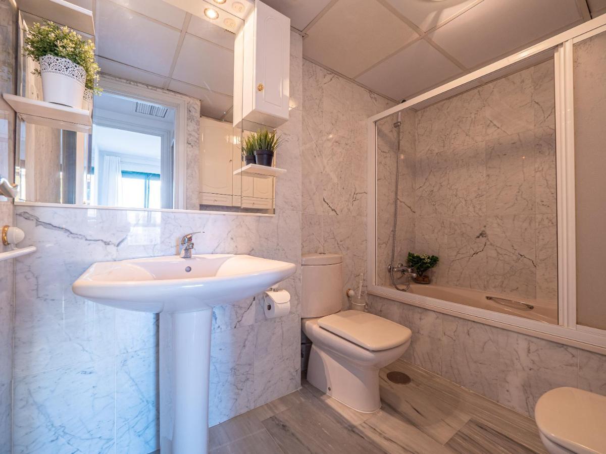 Palm Beach Apartment - ตอร์เรโมลิโนส ภายนอก รูปภาพ