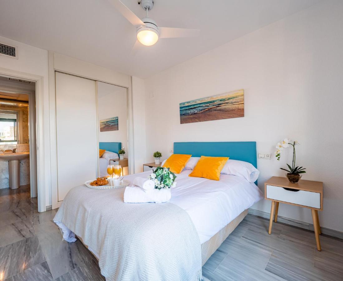 Palm Beach Apartment - ตอร์เรโมลิโนส ภายนอก รูปภาพ
